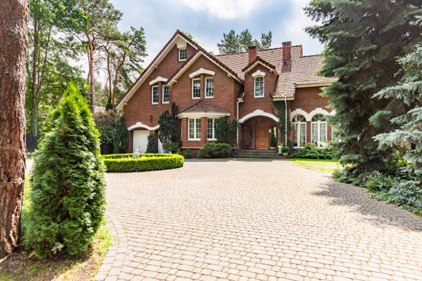 Reliable Newburgh, IN Driveway Pavers Solutions